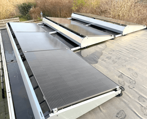 Zonnestroom - Installateur voor maatwerk zonnepanelen voor ✓ Schuin dak ✓ Platte daken ✓ Golfplaat daken ✓ Fels daken ✓ Bitum daken / Staaldak