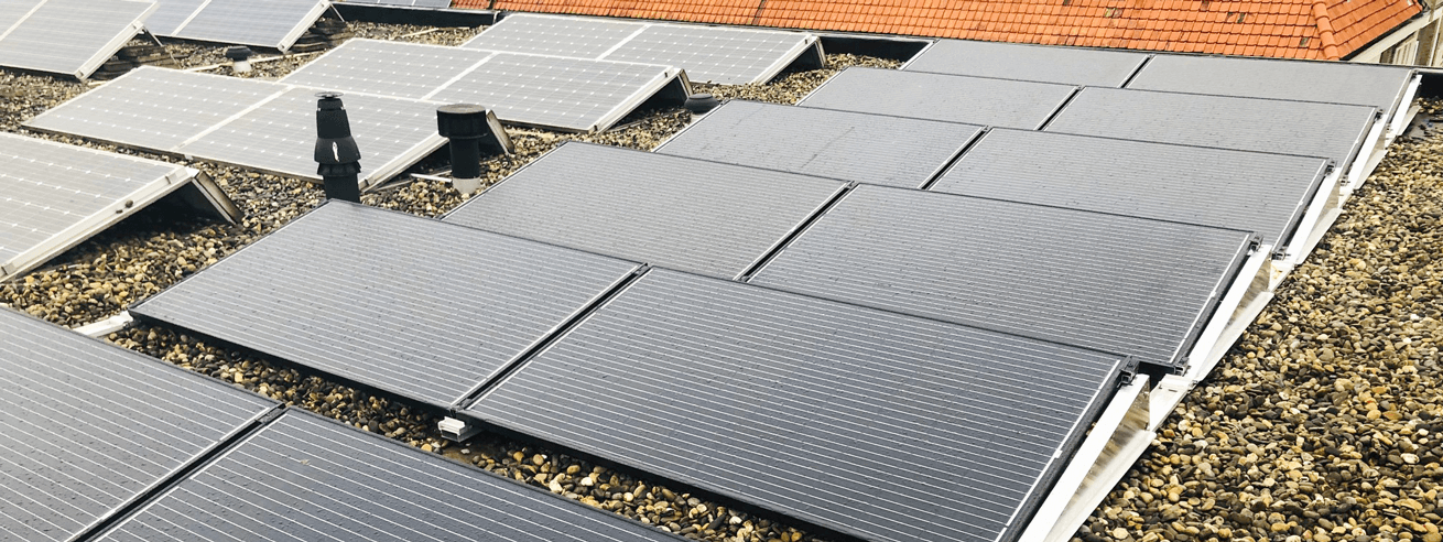 Zonnestroom - Installateur voor maatwerk zonnepanelen voor ✓ Schuin dak ✓ Platte daken ✓ Golfplaat daken ✓ Fels daken ✓ Bitum daken / Staaldak