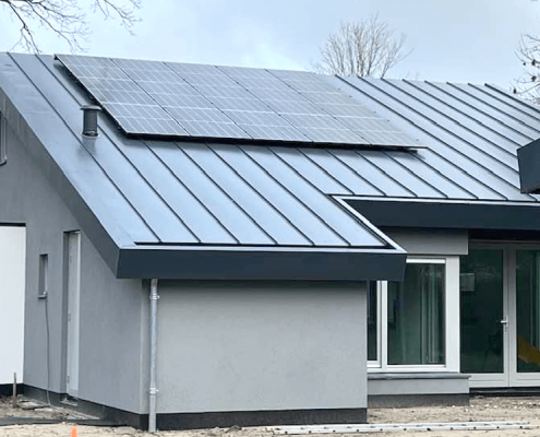 Zonnestroom - Installateur voor maatwerk zonnepanelen voor ✓ Schuin dak ✓ Platte daken ✓ Golfplaat daken ✓ Fels daken ✓ Bitum daken / Staaldak