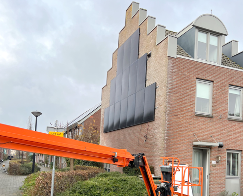 Zonnestroom - Installateur voor maatwerk zonnepanelen voor ✓ Schuin dak ✓ Platte daken ✓ Golfplaat daken ✓ Fels daken ✓ Bitum daken / Staaldak